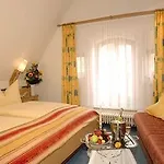 Guest house Hotel Uhl