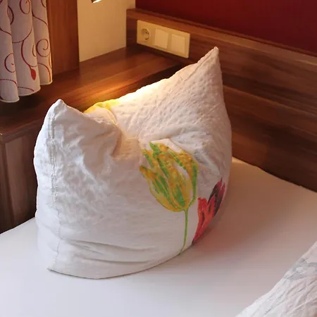 Guest house Hotel Uhl 3*