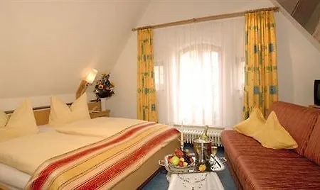 ゲストハウス ウール